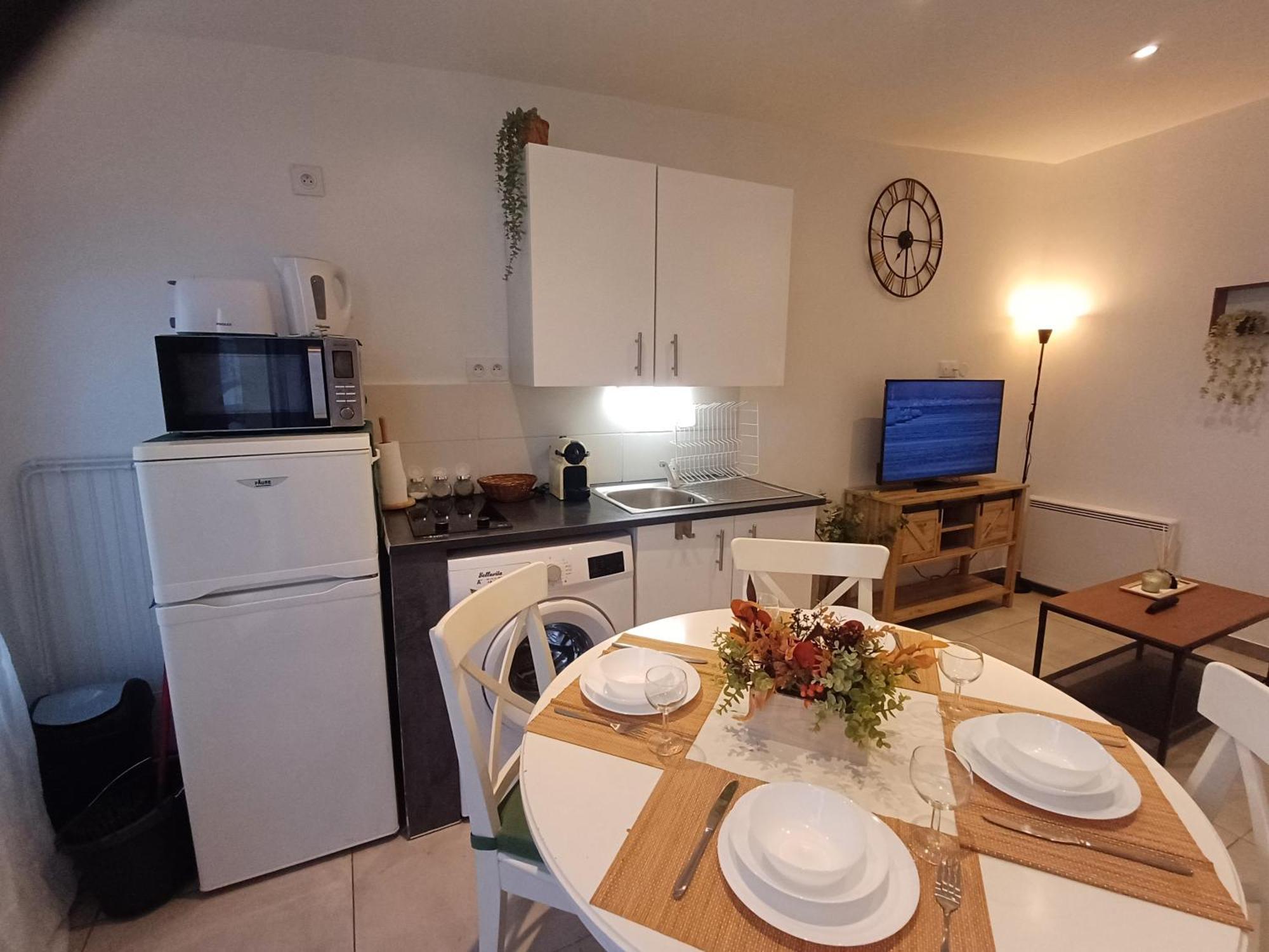 Super F2 A 5Mn Aeroport D'Orly Parking Prive Gratuit Apartment Paray-Vieille-Poste Luaran gambar